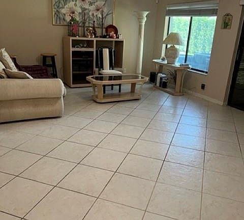 4th image of 6033 NW 77th Avenue #6033