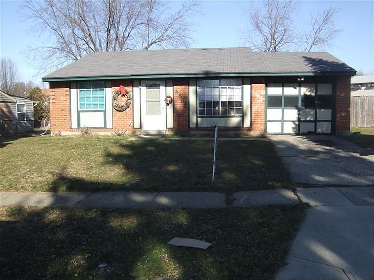 1st image of 4861 Meadowvista Dr