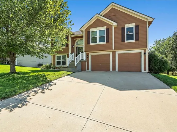 18501 E 11th Court North St, Independence, MO 64056