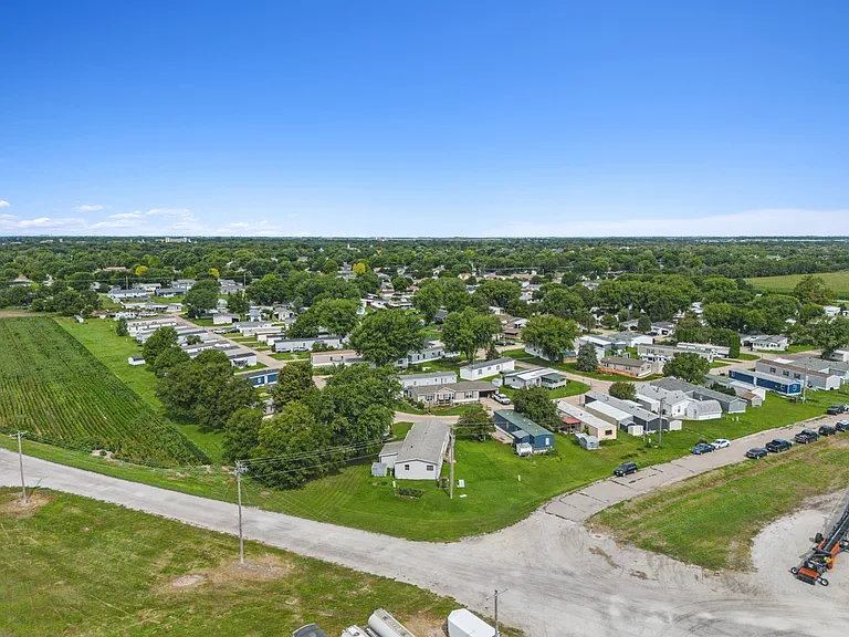 Kingswood Plaza MHC LLC - Rent to Own — Photo 11