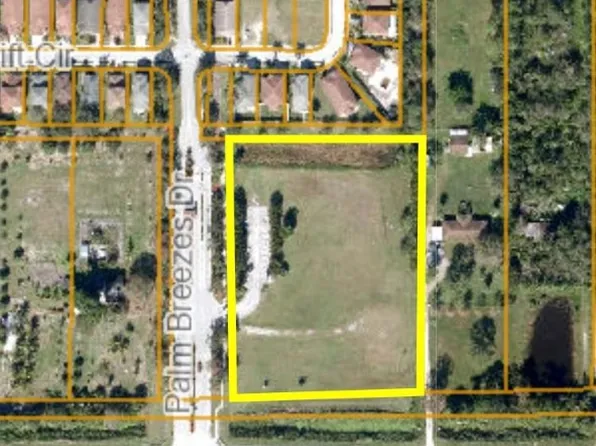 100 Palm Breezes Dr, Fort Pierce, FL 34945