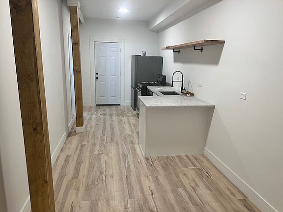 4th image of 1123 N Mozart St #G