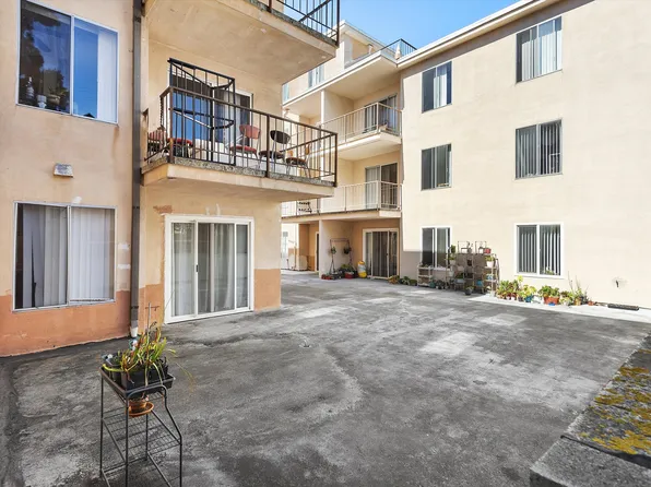 Warring Street Apartments