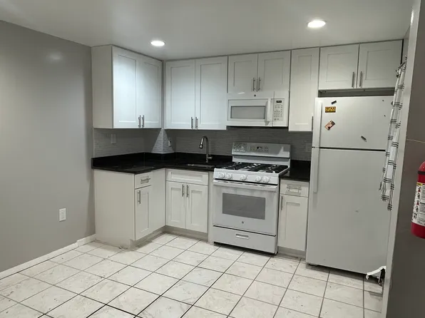 3521 Givernaud Ter Floor 2, North Bergen, NJ 07047