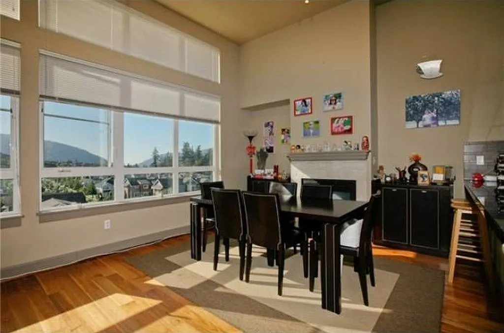 Welcome home to Starpointe at Issaquah Highlands — Photo 4