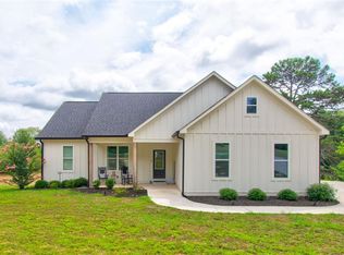 9427 Jot Em Down Rd, Gainesville, GA 30506