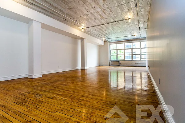 Rented by EXR | media 47