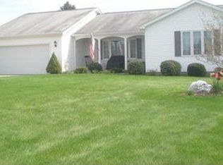 1984 Peacock Ln, Sharpsville, PA 16150