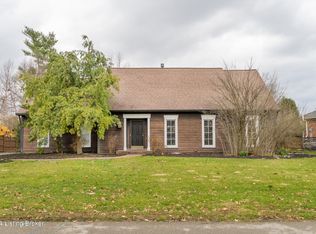7209 Shefford Ln, Old Brownsboro Place, KY 40242