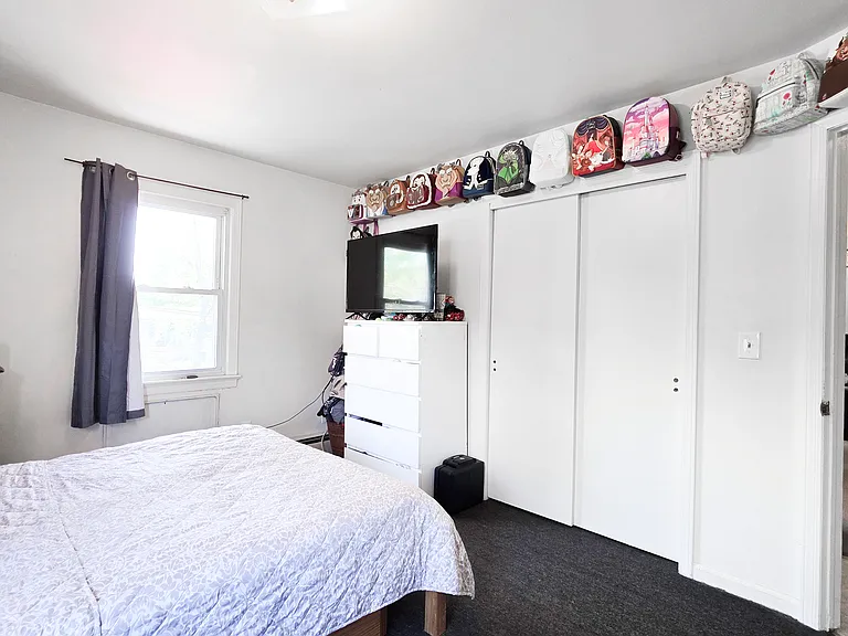 16 E Belmont Ave #8 — Photo 12