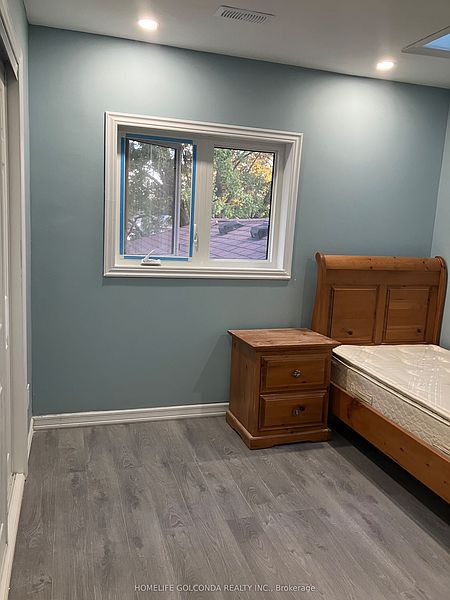 Toronto House for rent - 3 Bedrooms — photo 5