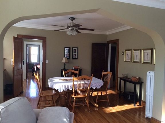 4th image of 611 Ottawa Ave
