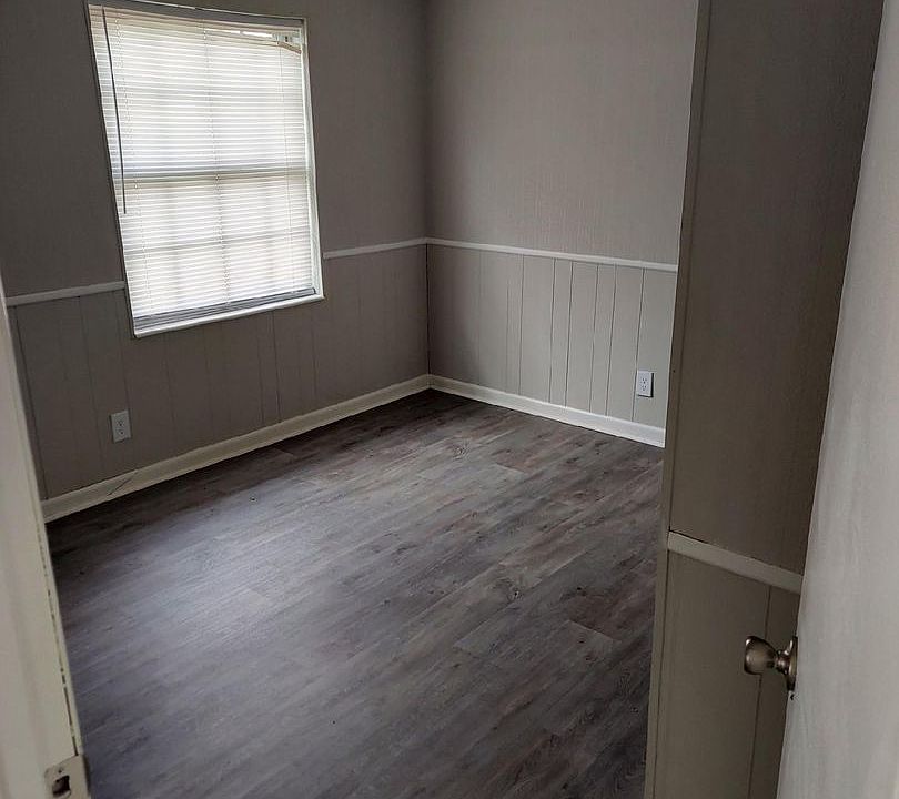 2nd image of 3716 Cliffside Dr NE #1
