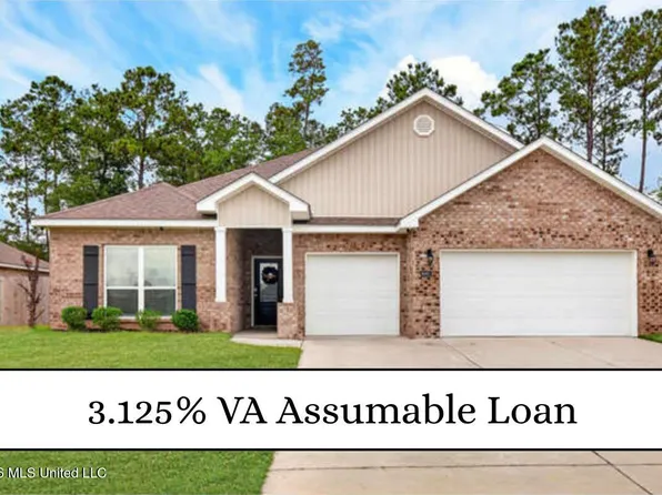 6001 Penni Ln, Ocean Springs, MS 39564