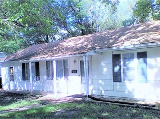 2408 SW Valley Brook Ln #1, Topeka, KS 66614