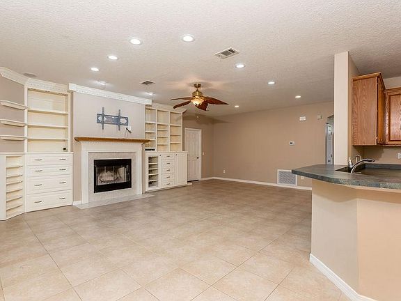 4th image of 5300 Dalton Cir