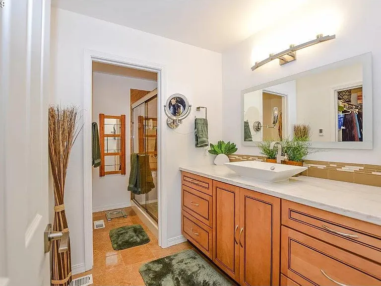15384 NW Aberdeen Dr — Photo 14
