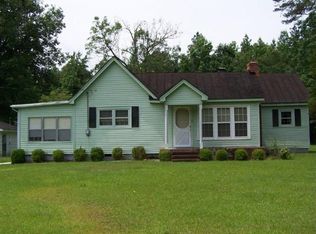 303 Old Kenly Rd NW, Pikeville, NC 27863