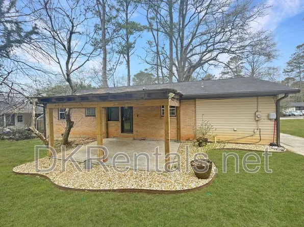 481 Virginia Pl SE, Marietta, GA 30067