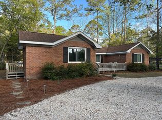 1 Golfview Ct, Calabash, NC 28467