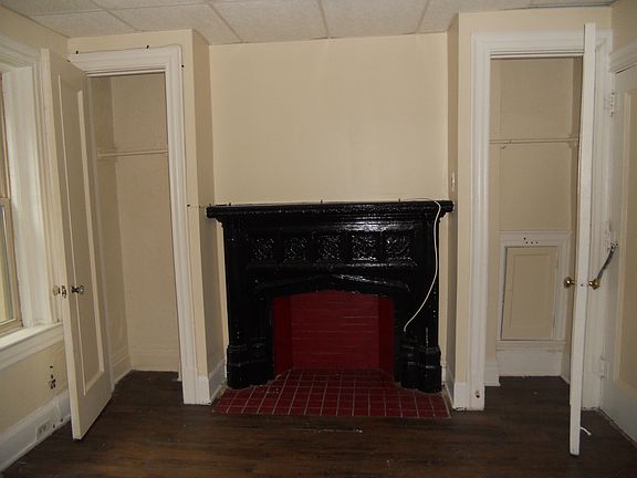 3rd image of 197 North St APT C3