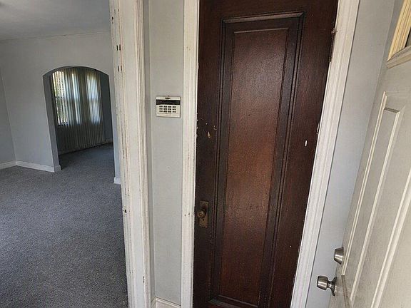 3rd image of 6023 Casmere St