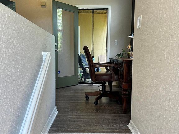 4th image of 1571 SE Wilshire Place #204