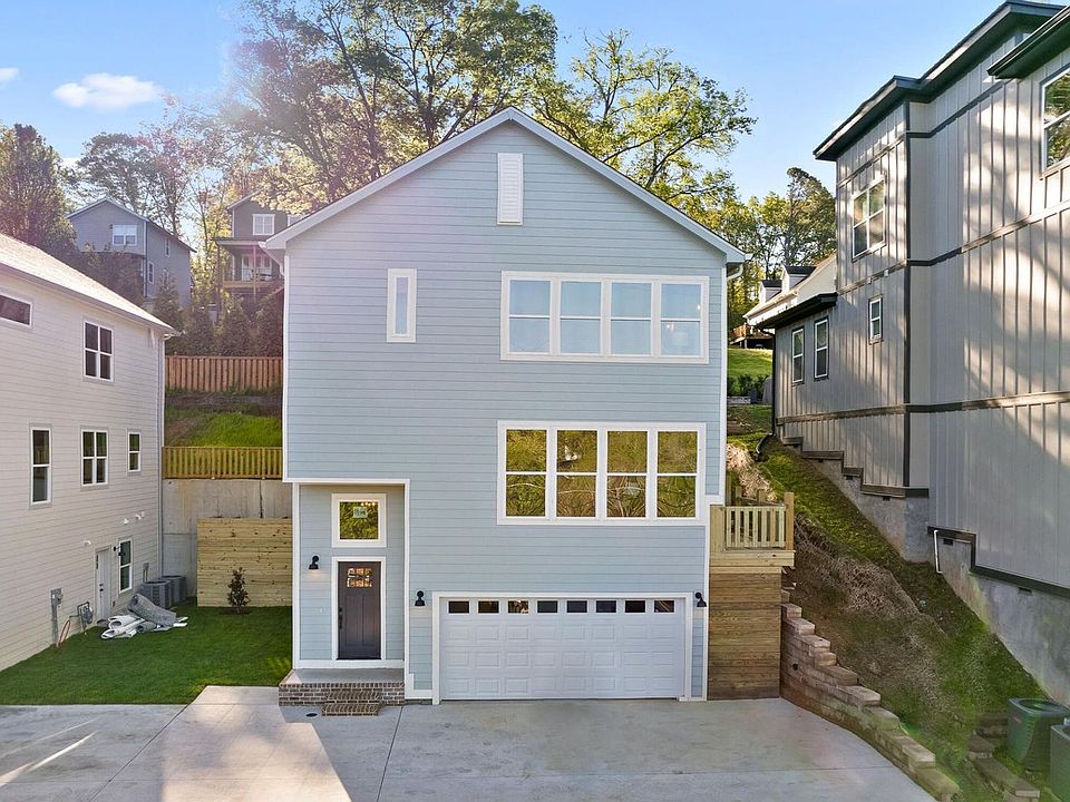 1st image of 638 Ladd Ave