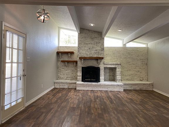 2nd image of 3015 Avenue L