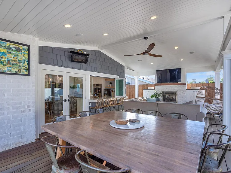 4852 Mount Almagosa Dr — Photo 37