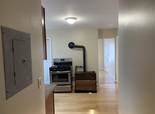 261 Millbury St APT 2, Worcester, MA 01610