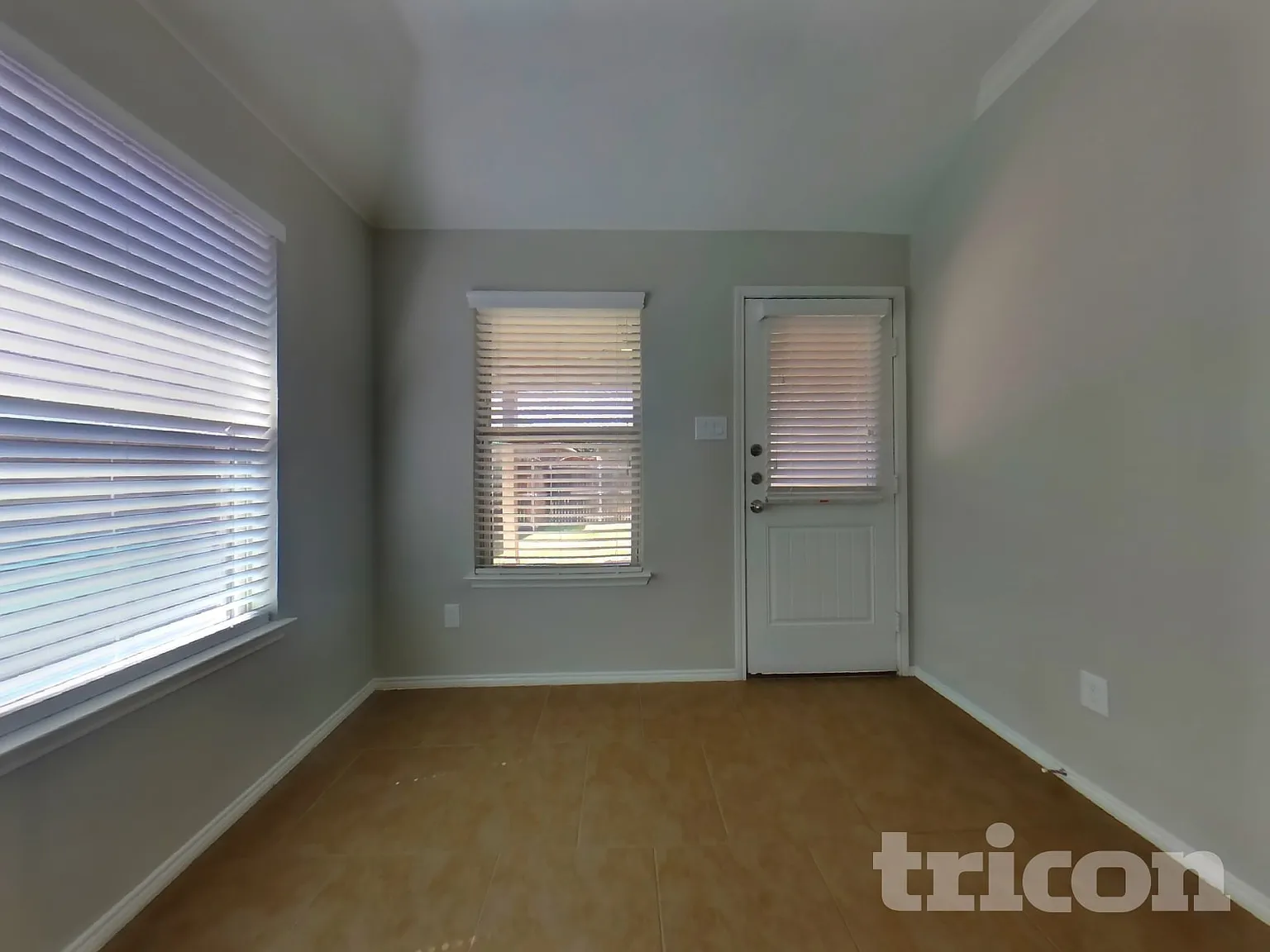 9129 Holliday Lane Aubrey TX — Photo 4