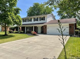 1363 W Shore Dr, Lima, OH
