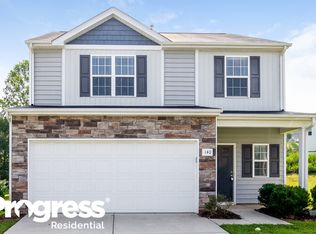 140 Autumn Bluff Cir, Mount Holly, NC 28120