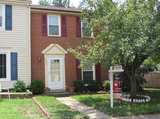 14333 Watery Mountain Ct, Centreville, VA 20120