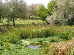 580B River Rd, Bliss, ID 83314
