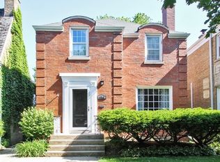 4848 W Balmoral Ave, Chicago, IL 60630
