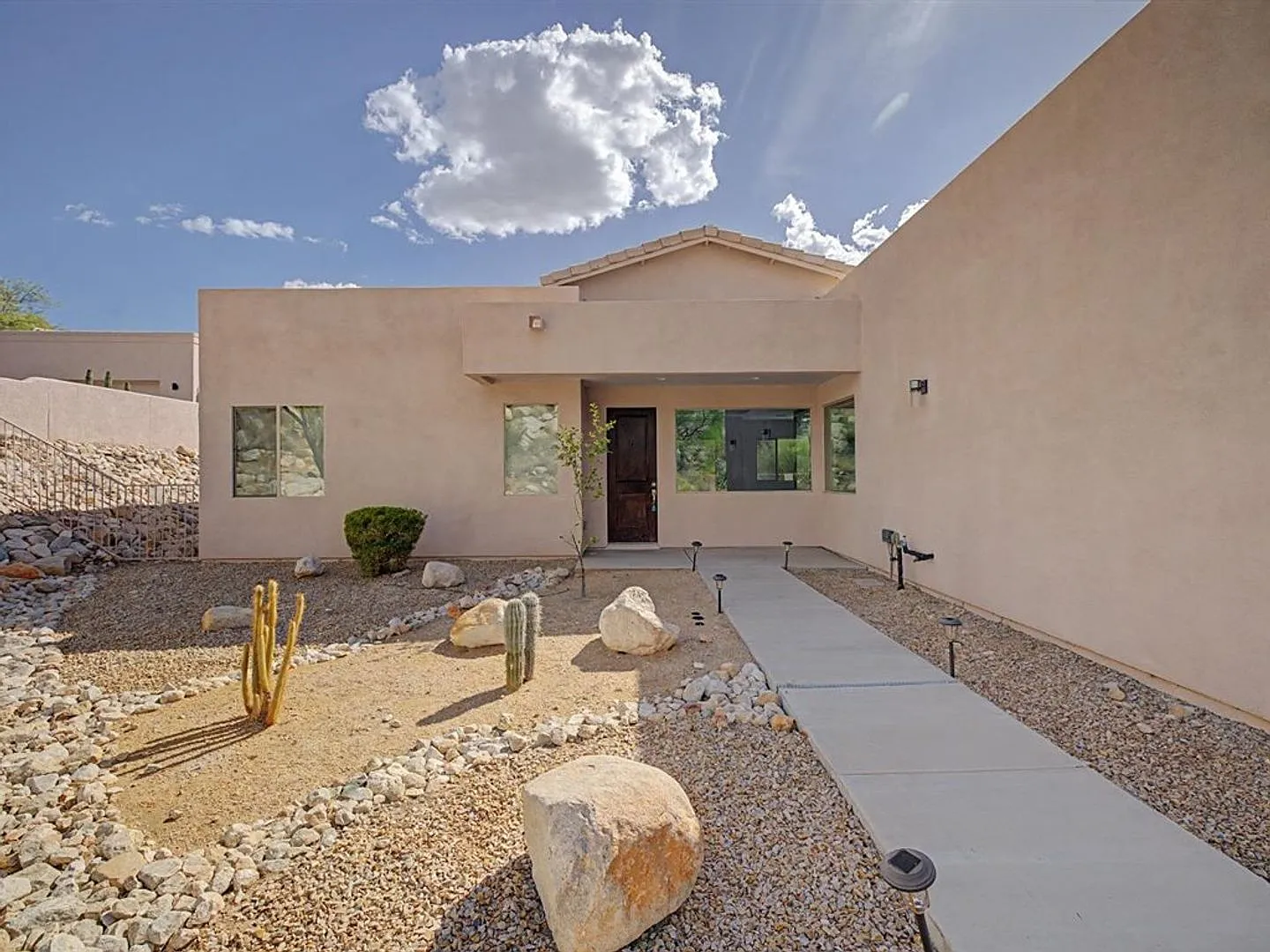 Desert Luxury Living in a Gated Community with Stunning Mountain Views! — Photo 4