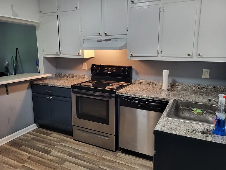 1164 Lakeview Dr NW #2 — Photo 5
