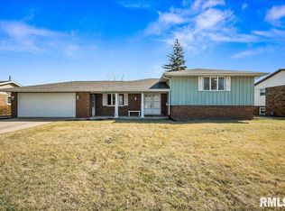 716 S Columbus Ave, Morton, IL