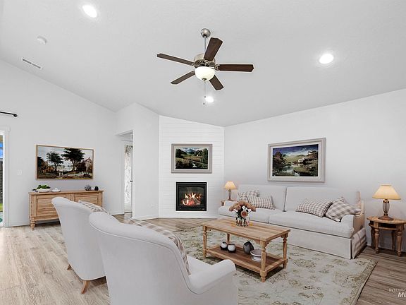 3rd image of 15423 N Shiko Way