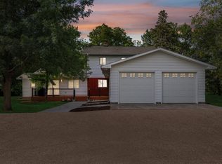 18655 480th Ave, Morris, MN 56267