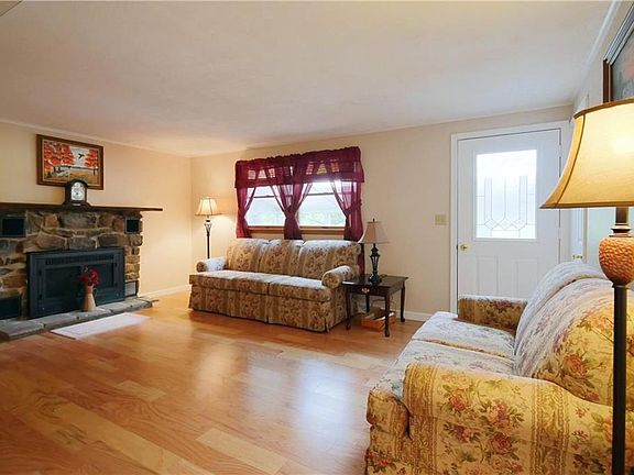3rd image of 2586 Misty Ln