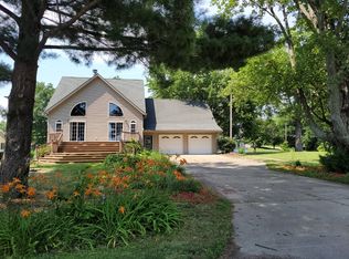 7844 E Westlake Dr, Robinson, IL 62454