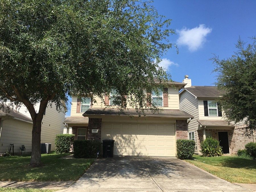 1st image of 13002 Regalshire Ct