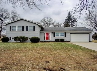 2738 Garwin Rd, Marshalltown, IA 50158