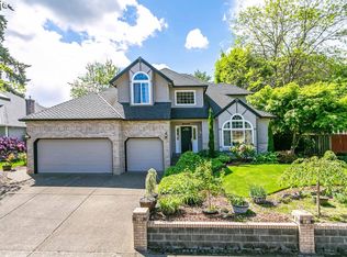 10550 SW Starr Dr, Tualatin, OR 97062