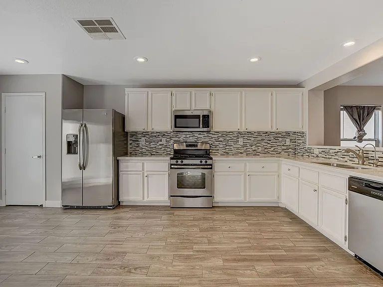 3233 Brayton Mist Dr — Photo 2