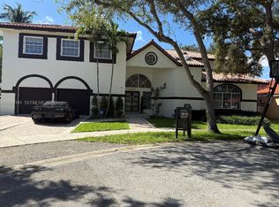 Alameda Northwest, Miami Lakes, FL 33018
