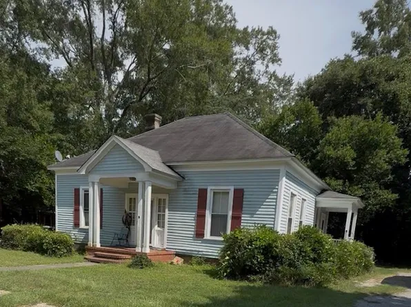 513 Bedford Ave #C, Hartsville, SC 29550